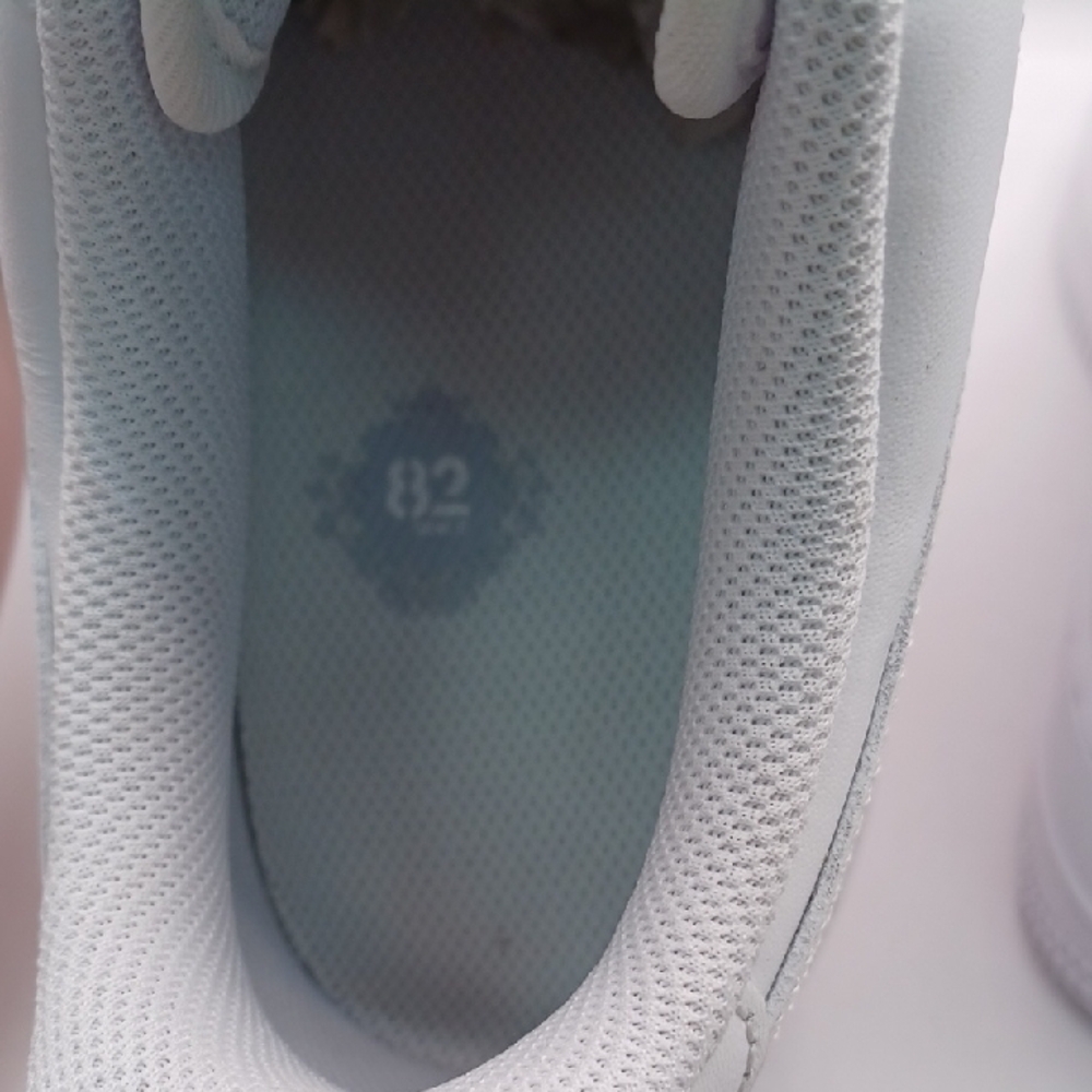 NEW Nike Air Force 1 Triple White Sneakers Men Size 10 US DD8959-100 - Picture 11 of 13
